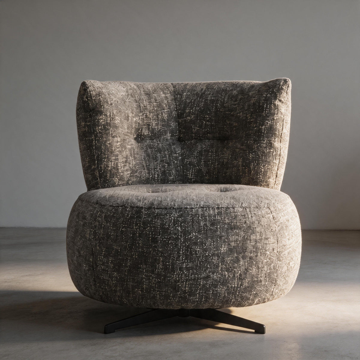 Halo Swivel Lounge Chair